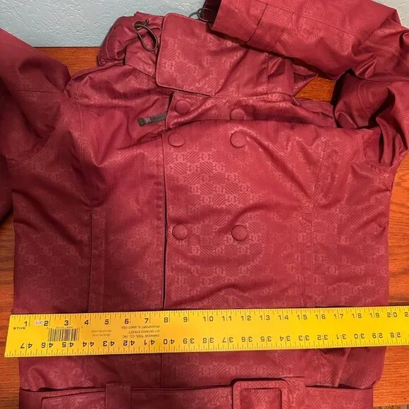 DC Shoes Exotex 10k Waterproof Snowboard/Ski Jacket Maroon Size S Women's - Picture 9 of 10